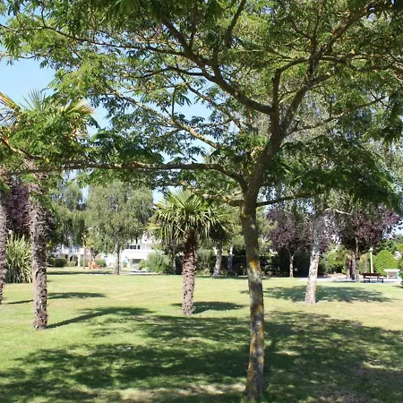 Avec Mezzanine, Piscine Et Parking - Proche Et Clubs Sportifs A La Baule - Fr-1-245-43 Apartmán *