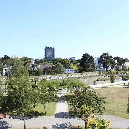 Avec Mezzanine, Piscine Et Parking - Proche Et Clubs Sportifs A La Baule - Fr-1-245-43 Apartmán *